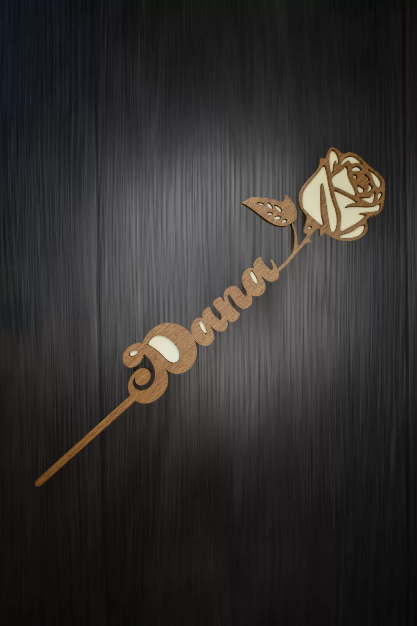 Dřevěná růžička