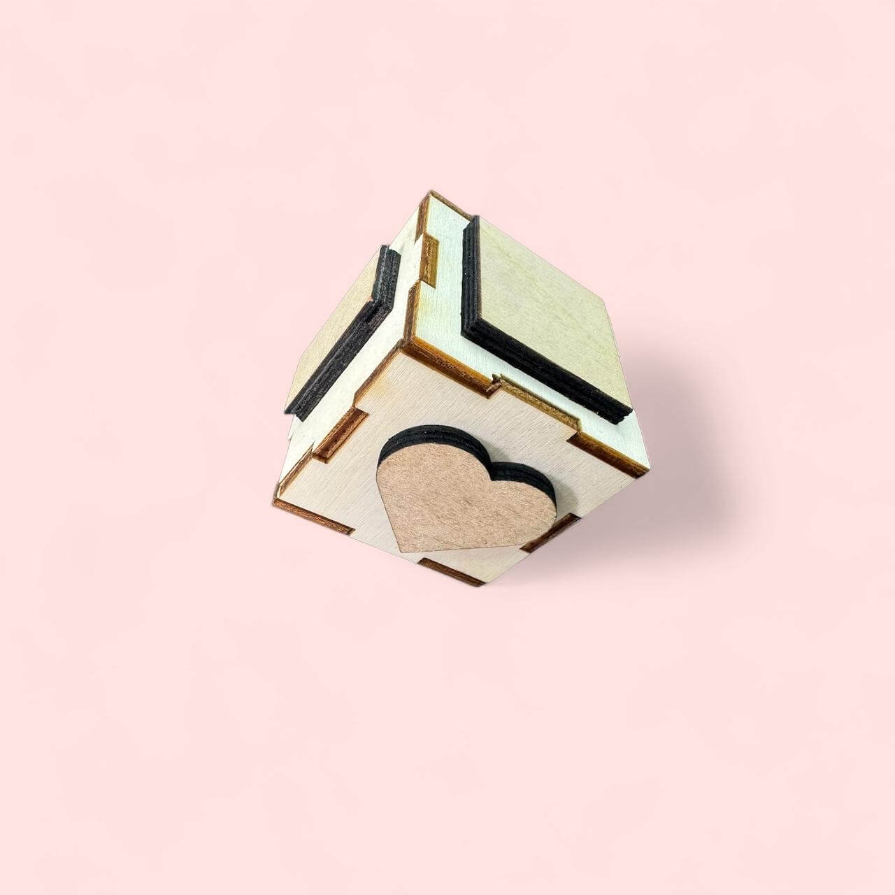 dřevěvá kostka doplněk ke smyslohraní